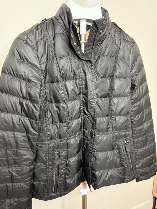 Burberry Brit Women’s Black Lightweight Duck Down Bomber Puffer Jacket - Picture 4 of 6